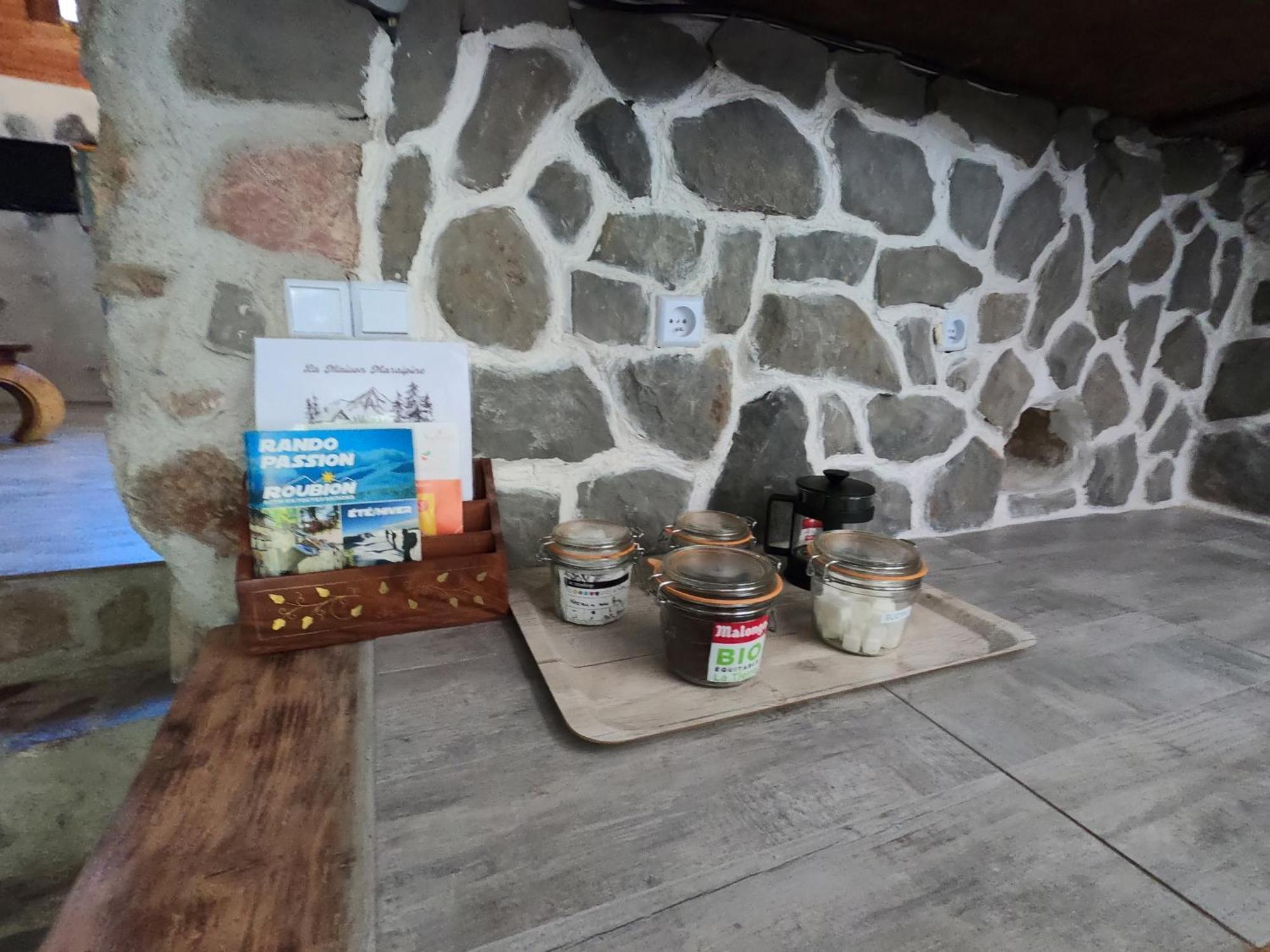 Maison Maralpine Roubion Oda fotoğraf